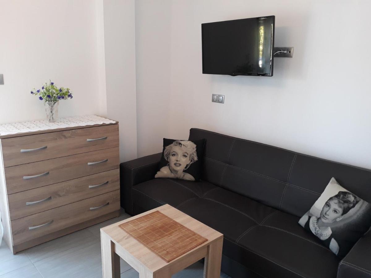 Mario'S House Apartment แวร์จินา ภายนอก รูปภาพ